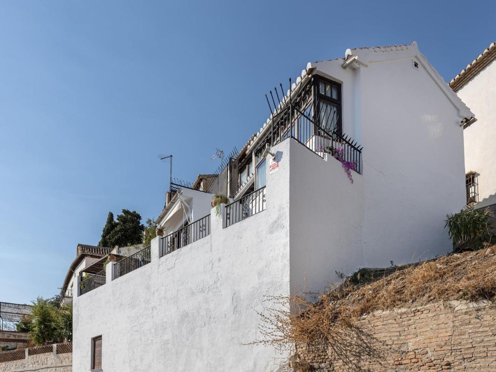 Carmen De Azahar Granada